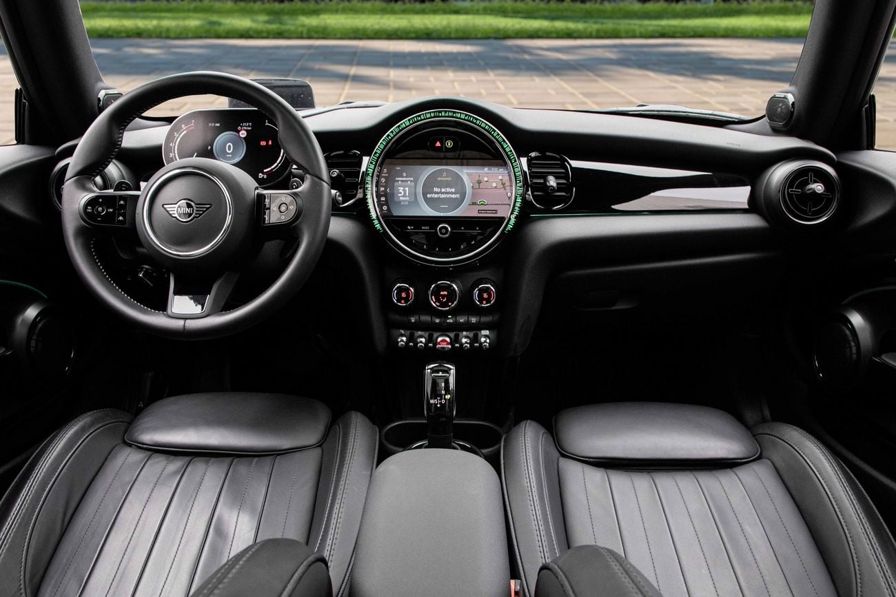 Mini Cooper Cooper S | 1,959 P.M | 0% Downpayment | Mini Warranty!