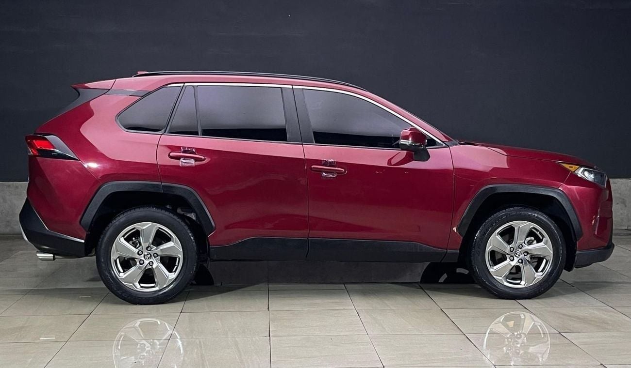 Toyota RAV4 XLE AWD