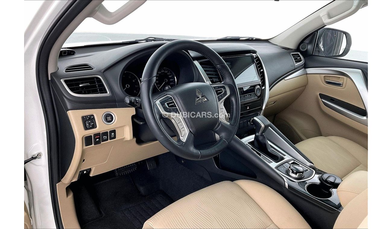 ميتسوبيشي مونتيرو GLS Mid | سنة ضمان مجانية | 0 دفعة أولى | سياسة الإعادة بعد 7 أيام