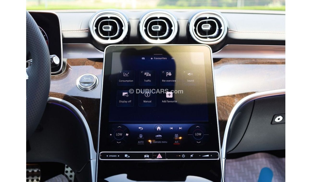 Mercedes-Benz C 200 Sedan 1.5L V4 | A/T, RWD | GCC Specs | 2 Year International Warranty