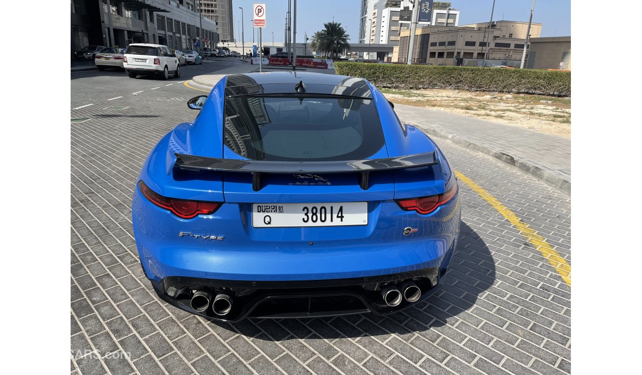 Jaguar F-Type SVR