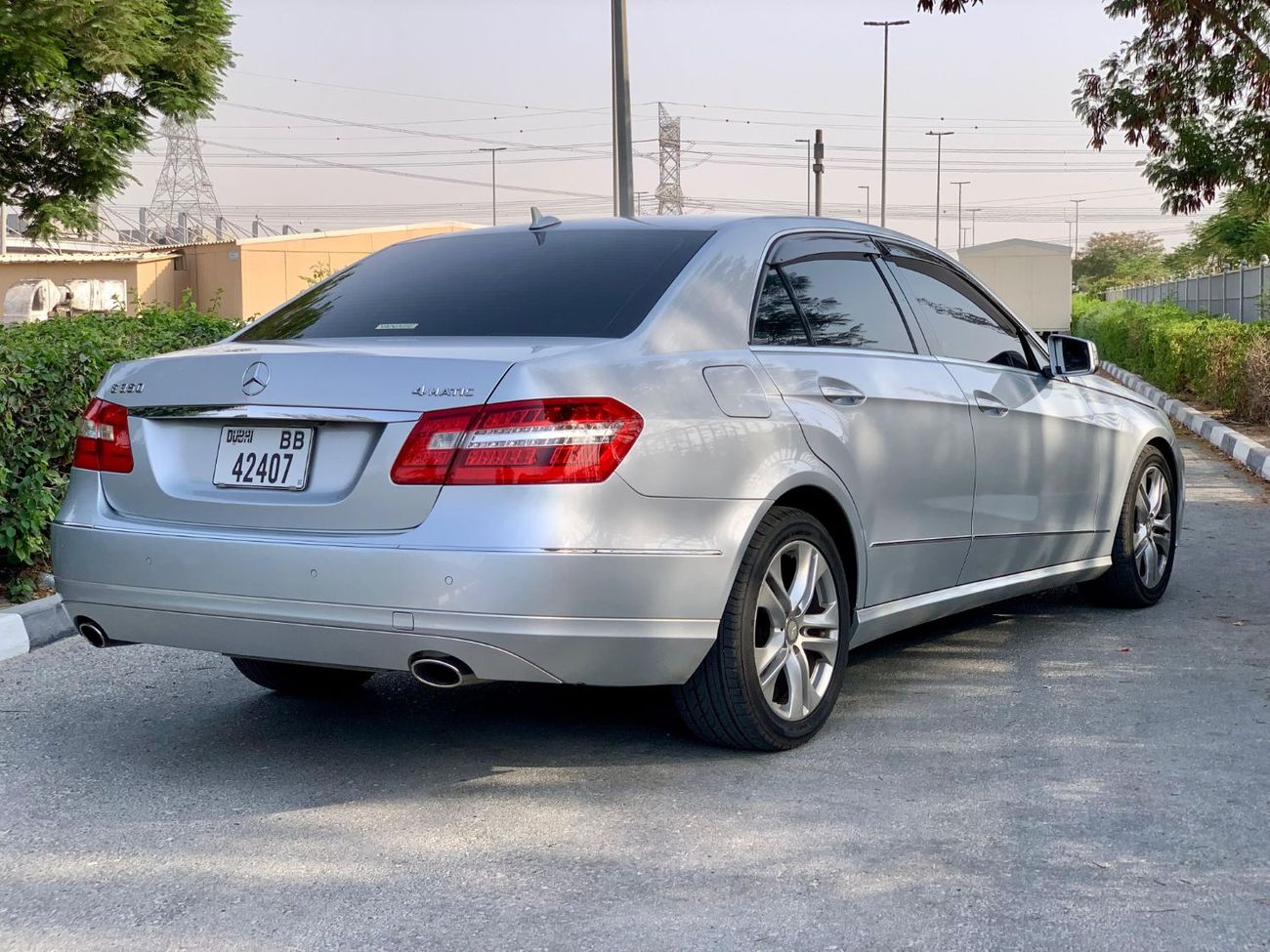 Mercedes-Benz E 350 The Mercedes-Benz E350 is a luxury mid-size sedan featuring a 2.0-liter turbocharged four-cylinder e