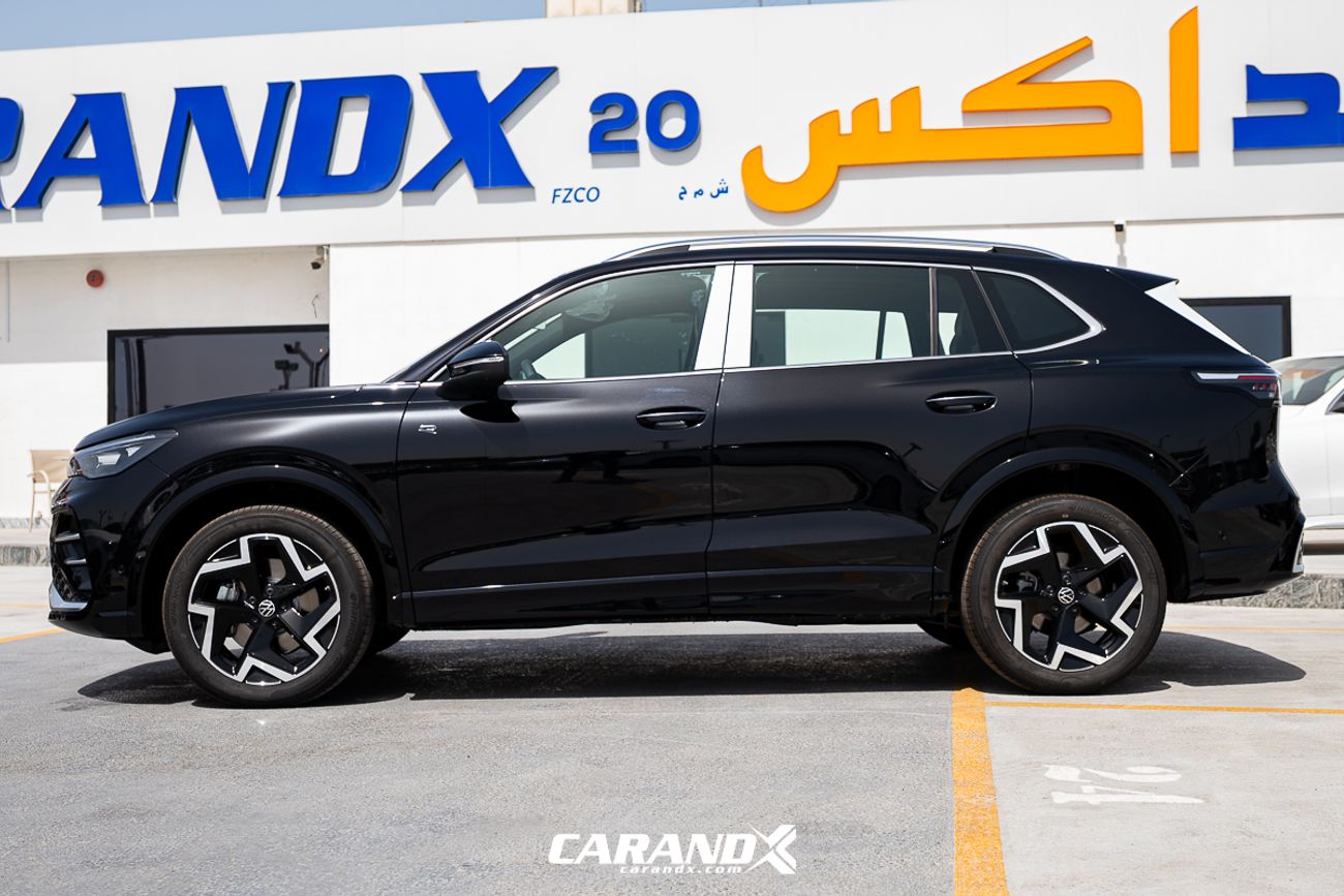 فولكس واجن تيجوان Volkswagen Tiguan L PRO 330TSI 2WD R-LINE Smart Leading  2025