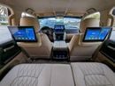 Toyota Land Cruiser GXR FACELIFTED WITH INTERIOR AND EXTERIOR V6 4.0L IN PERFECT CONDITION