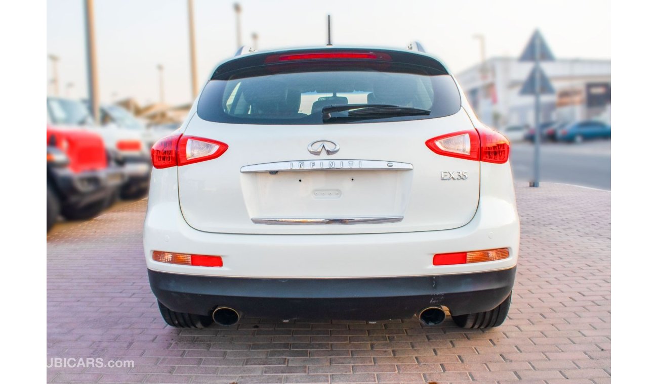 Infiniti EX35 2012 | INFINITI EX35 | LUXURY | 4WD 3.5L V6 | GCC | SLEEK STYLING | VERY WELL-MAINTAINED | SPECTACUL