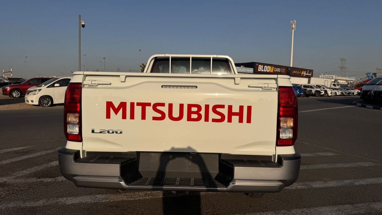 Mitsubishi L200 GL M-Line | 5 Speed MT| 4x4| Diesel 2.4 Turbo| | Single Cabin
