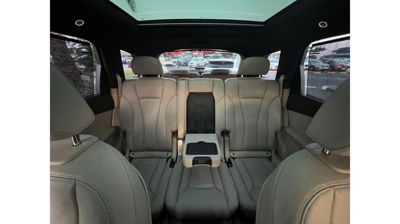 Audi Q7 45 TFSI quattro S-Line AUDI Q7 2016 GCC 45TFSI QUATTRO S LINE 7 SEATER FULL SERVICE HISTORY IN PERFE