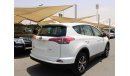 Toyota RAV4 ACCIDENTS FREE - ORIGINAL PAINT - GCC - CAR IS IN PERFECT CONDITION INSIDE OUT