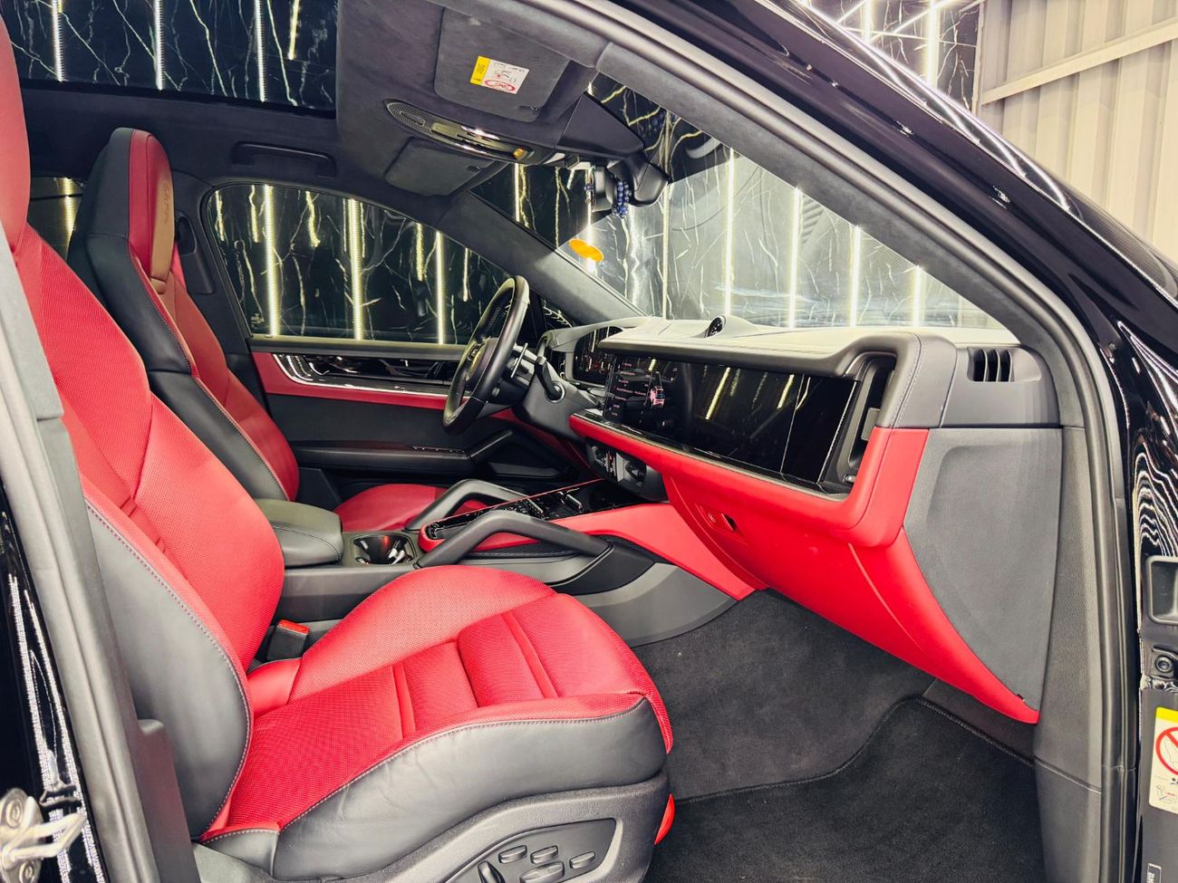 Porsche Cayenne S Coupe 2024 Porsche Cayenne Coupe S Black Edition, With Ali and Sons Warranty till Feb 2026