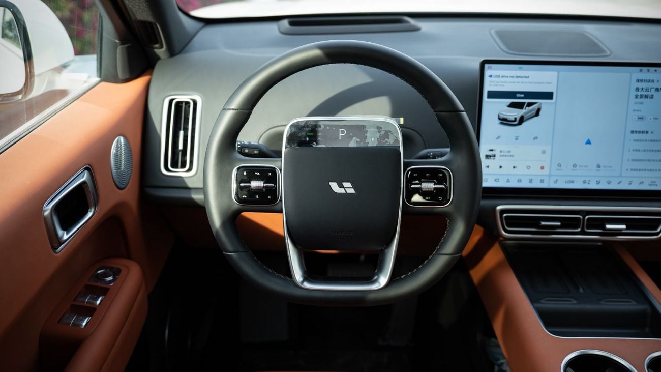 Li Auto L6 Max 1.5L - White Inside Orange | Export Only