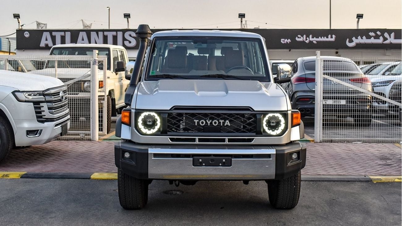 Toyota Land Cruiser 70 4.0L V6  A/T