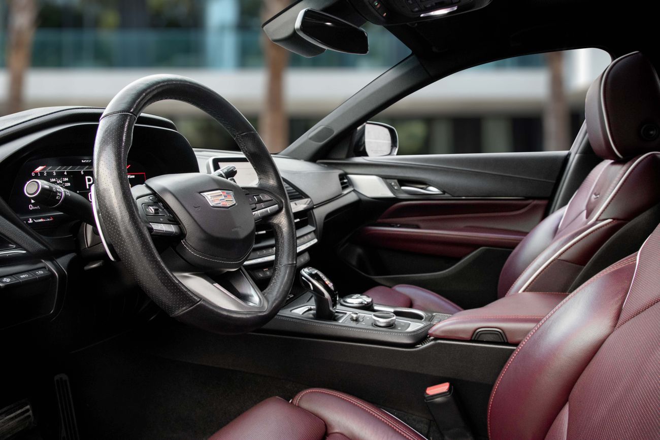 Cadillac CT4 CT4 V-Series | 2,546 P.M | 0% Downpayment | IMMACULATE!