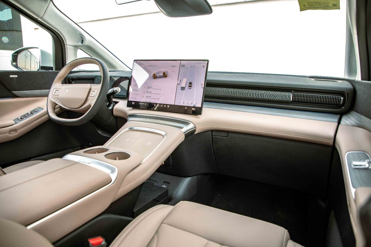 Xpeng X9 2024 Xpeng G9 Pro - White Inside Brown | Export Price