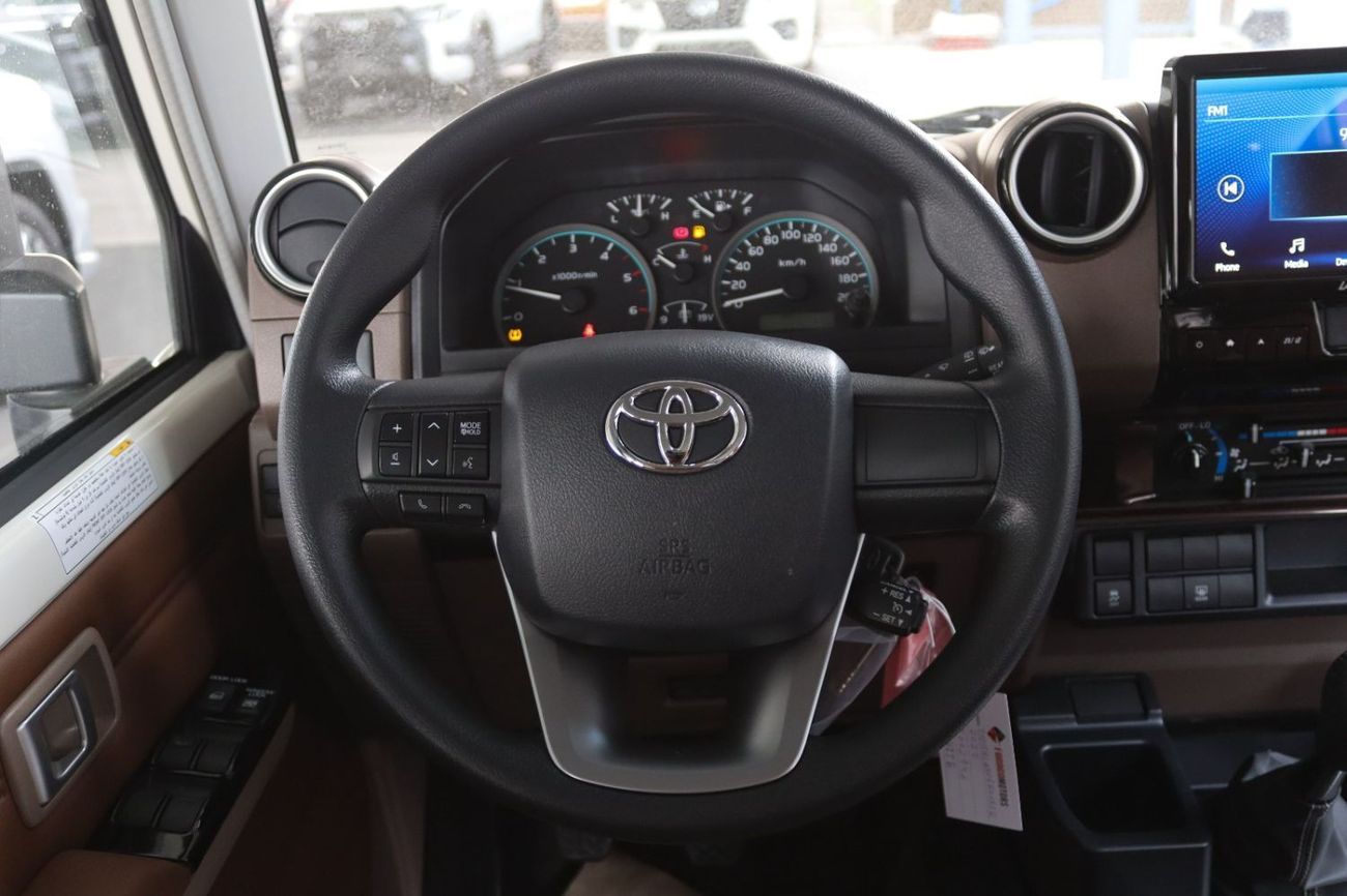 Toyota Land Cruiser 70 2.8 DIESEL MANUAL TRANSMISSION DIFF LOCK **التصدير فقط خارج الخليج*****EXPORT ONLY**
