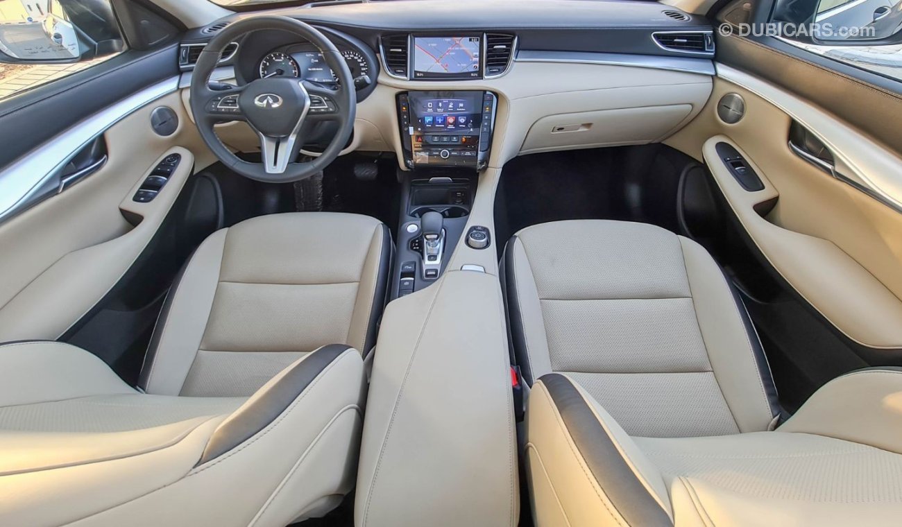 Infiniti QX50 Luxury Essential AWD 2019 GCC 0Kms