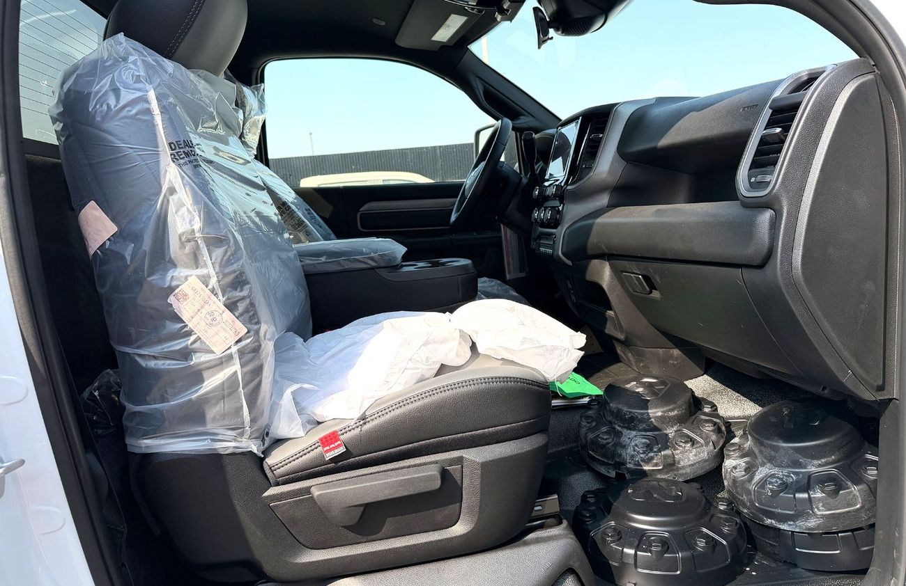 رام 5500 2026 Tradesman 4x4 Reg Cab Heavy Duty