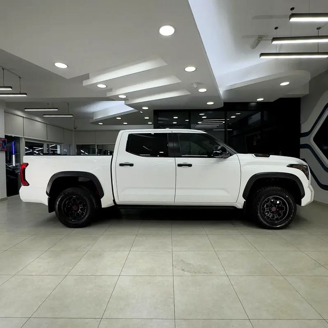 تويوتا تاندرا TRD PRO hybrid