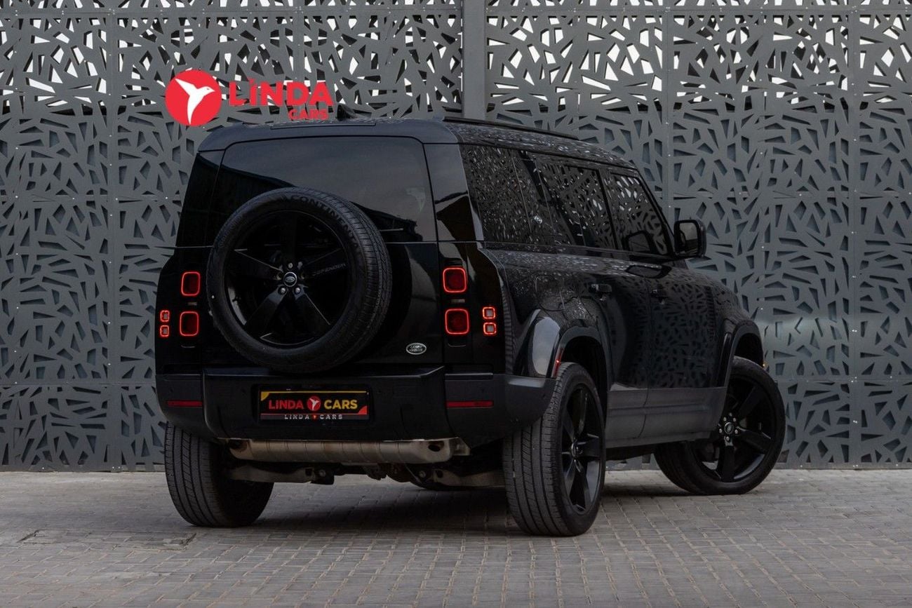 لاند روفر ديفندر 110 S P300 2.0L