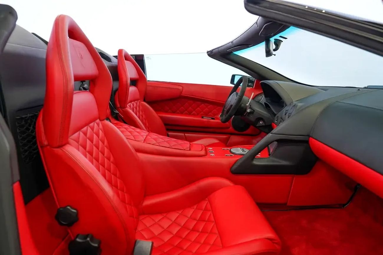 لامبورغيني مورشيلاجو LP-640 ROADSTER