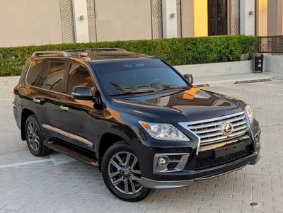 لكزس LX 570 LX 570 Sport | GCC Specs | Pristine Condition