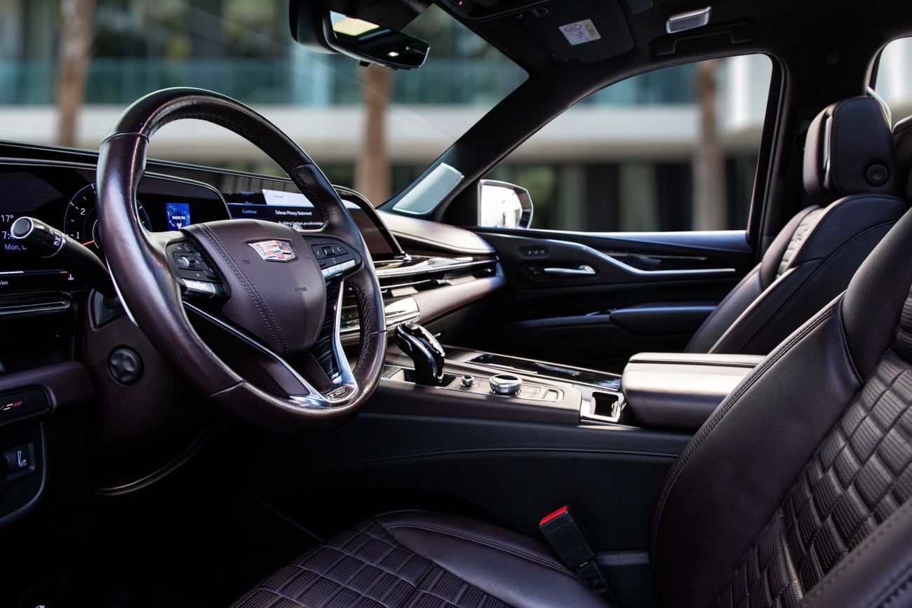 Cadillac Escalade Escalade V | 8,010 P.M | 0% Downpayment | Agency Warranty!