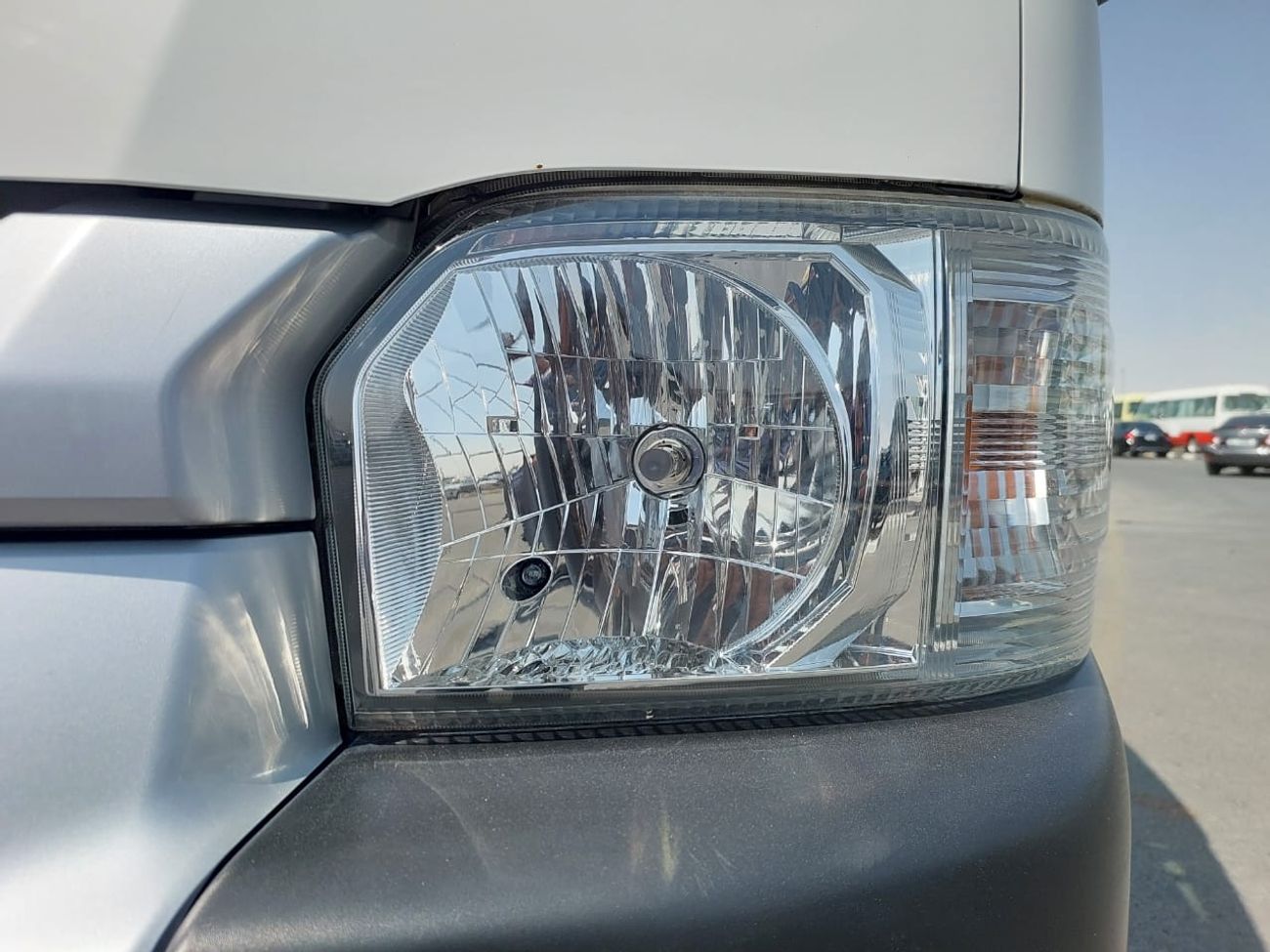 تويوتا هاياس TOYOTA HIACE WAGON VAN 2014  RHD 2.7 L PETROL AUTOMATIC (PM019787)