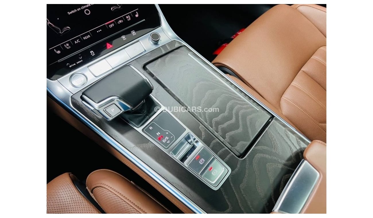 Audi A7 55 TFSI quattro S-Line Style & Comfort package GCC .. FSH .. Perfect Condition .. Original Paint ..