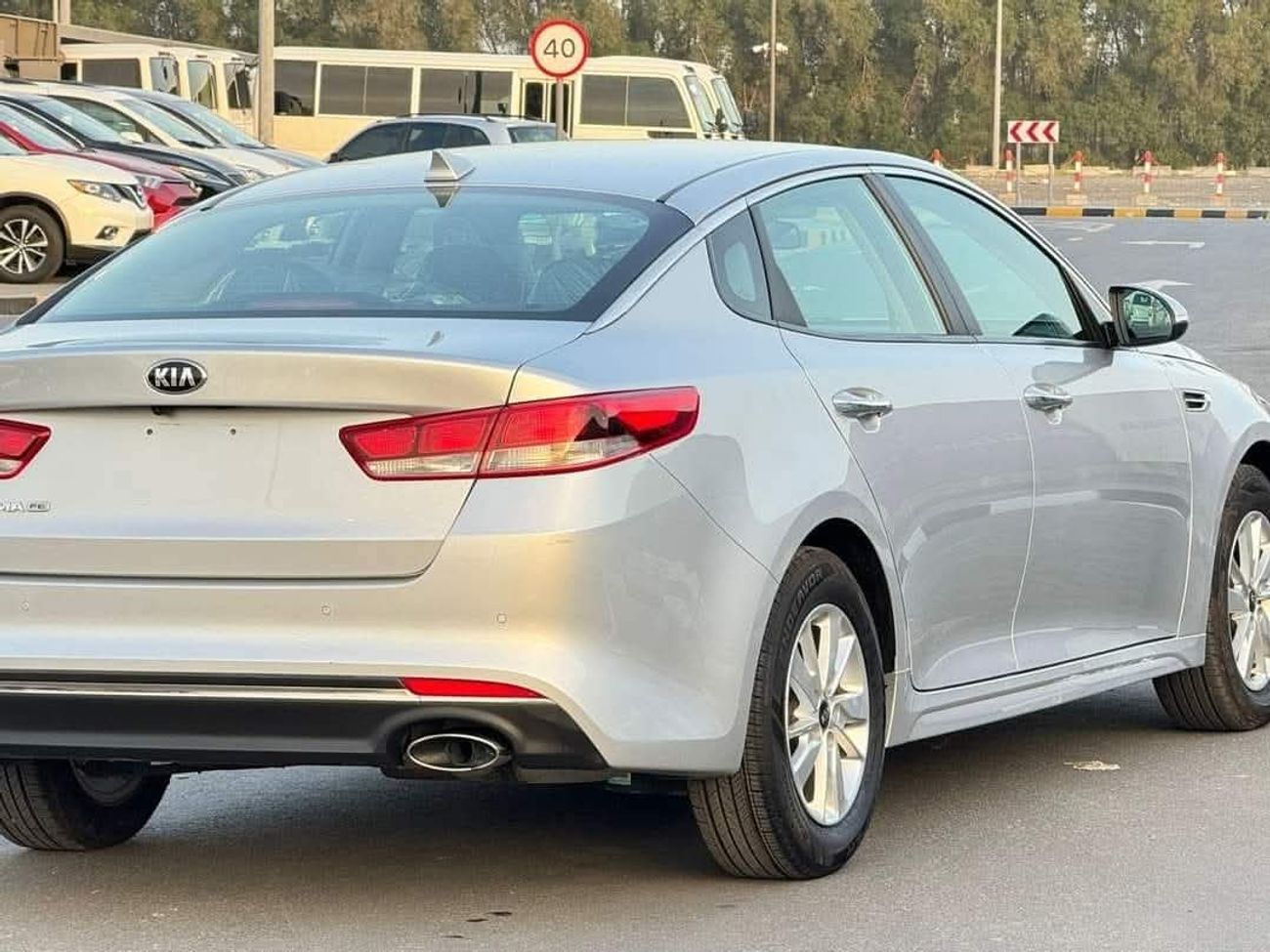 Kia Optima EX 2.4L (178 HP)