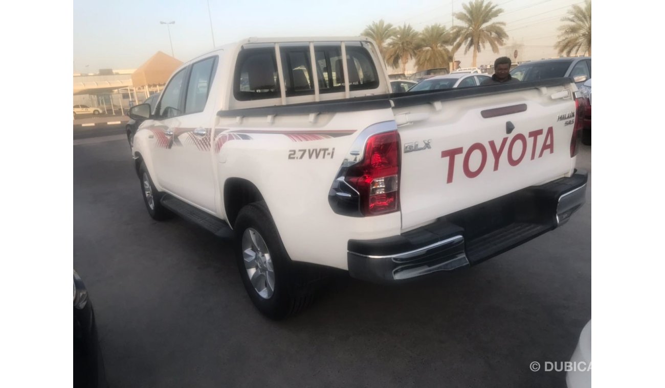 Toyota Hilux Full option PETROL export only