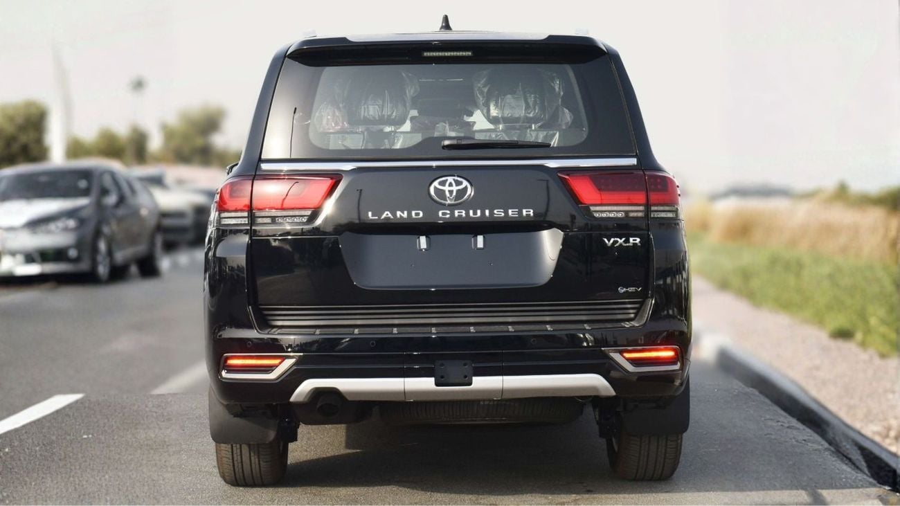 Toyota Land Cruiser 3.5L VXR Hybrid Automatic | 10 Speed | Four Wheel Drive | 7 Seats | 5 Doors