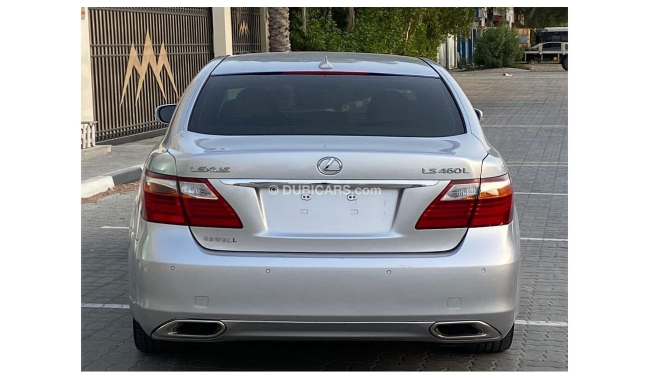 لكزس LS 460 لكزس LS460 L موديل : 2010  الممشى: 182.000 ميل  السعر : 26000 درهم وارد امريكا فل اوبشن رقم 1 بدون ح