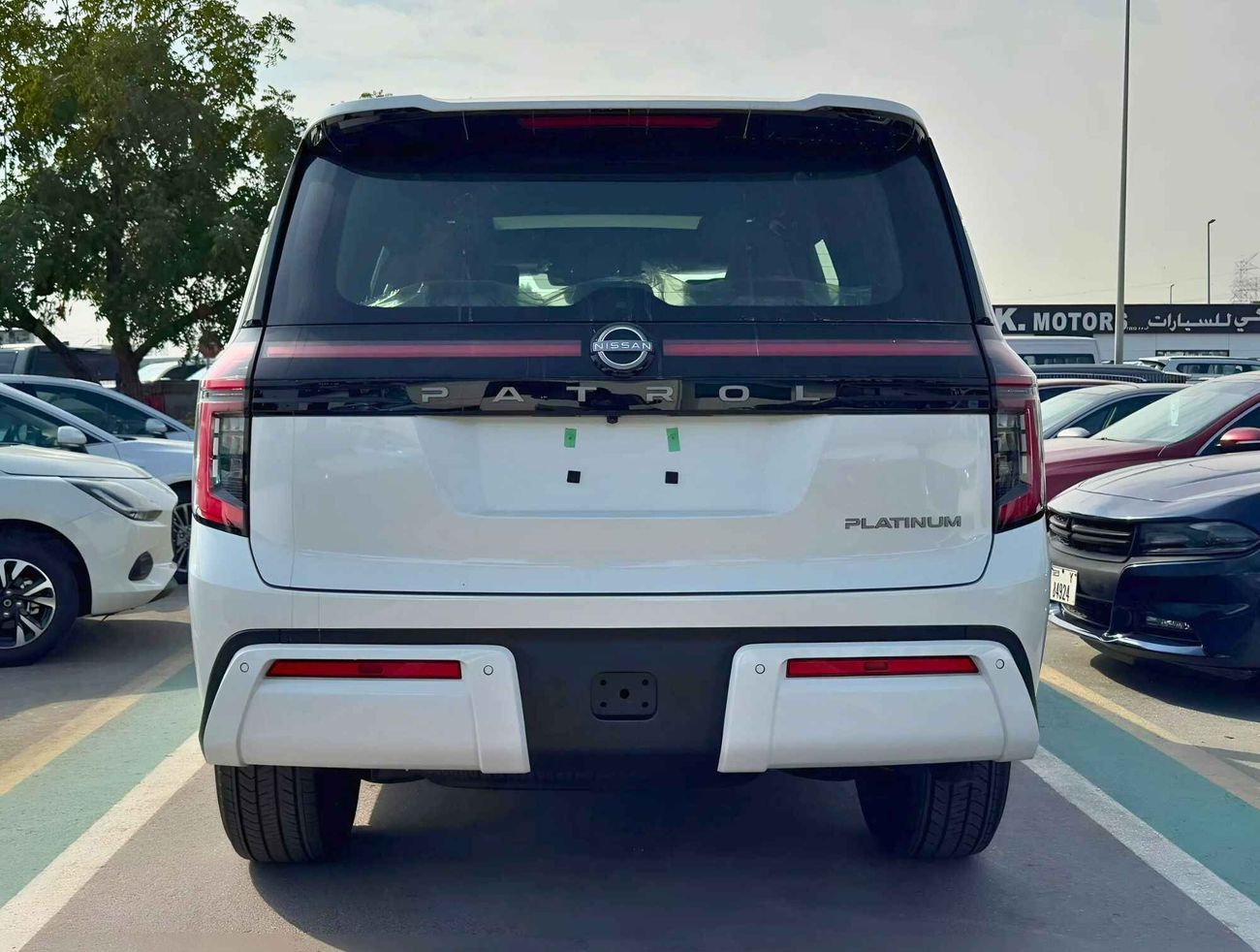 Nissan Patrol SE PLATINUM / 3.8L V6 / PWR SEATS WITH 360* CAMERA / HEADUP DISPLAY / FULL OPTION (CODE # SE)