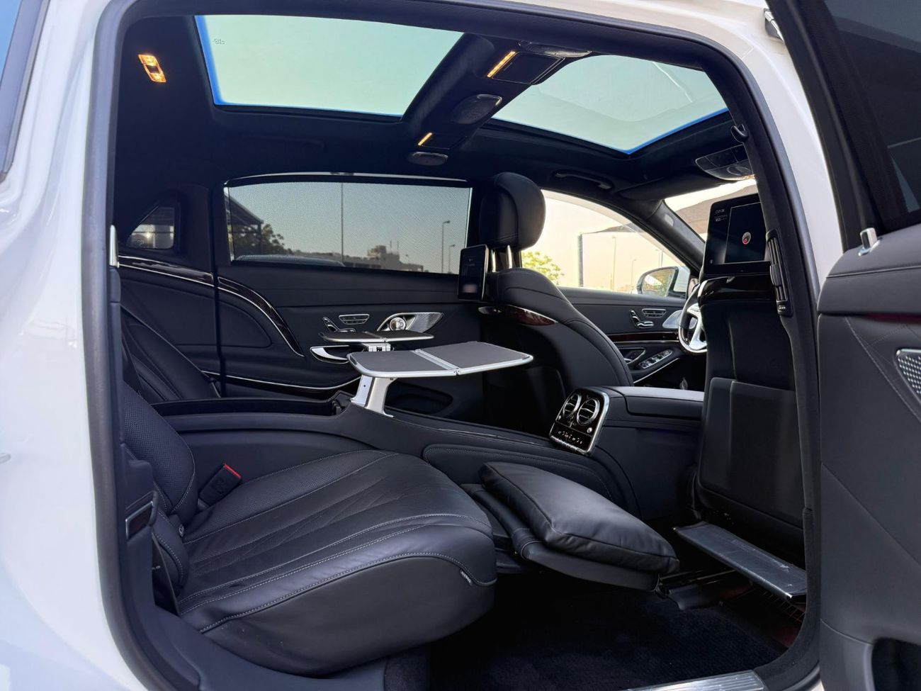 Mercedes Maybach S560 Maybach