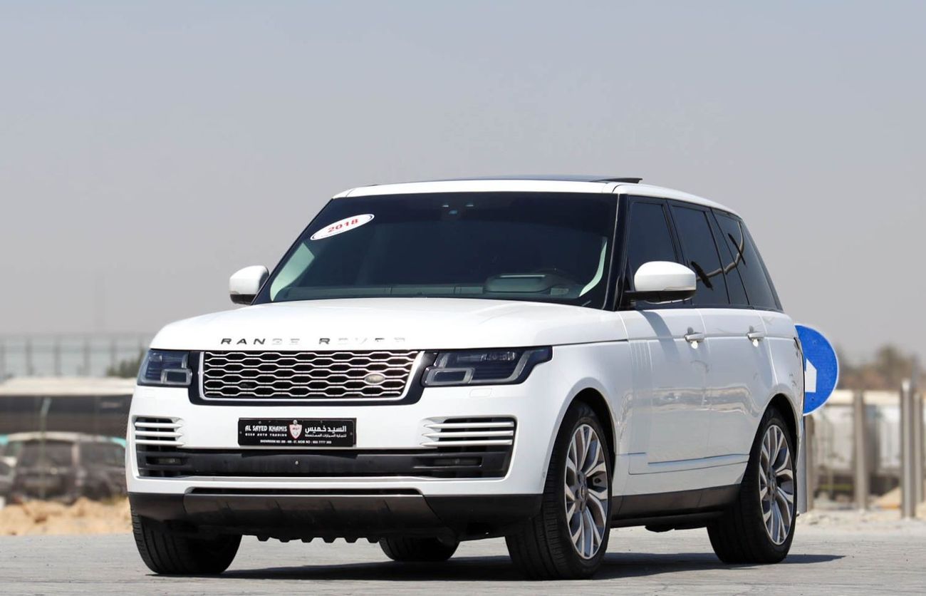Land Rover Range Rover Vogue SE 5.0L Range Rover GCC 2018, 5.0L 8V, Vogue SE Supercharged , Original Paint, Accident-Free 4