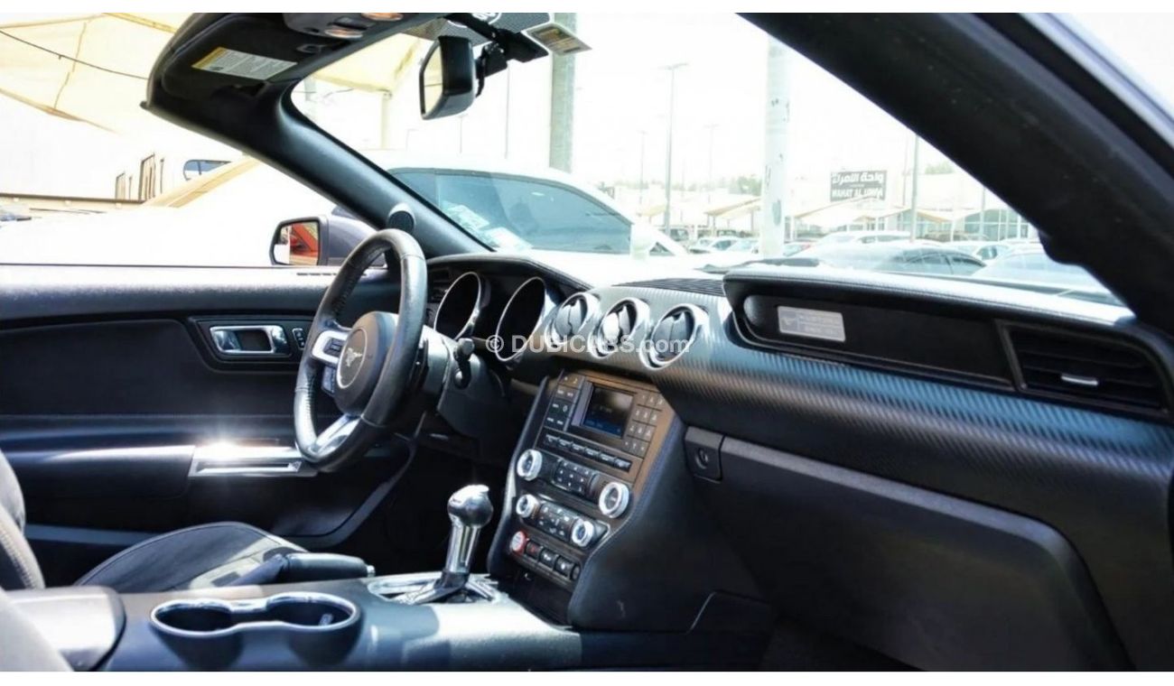 Ford Mustang Std *ORIGINAL AIRBAGS* Mustang V6 2016/Big Screen/Very Good Condition