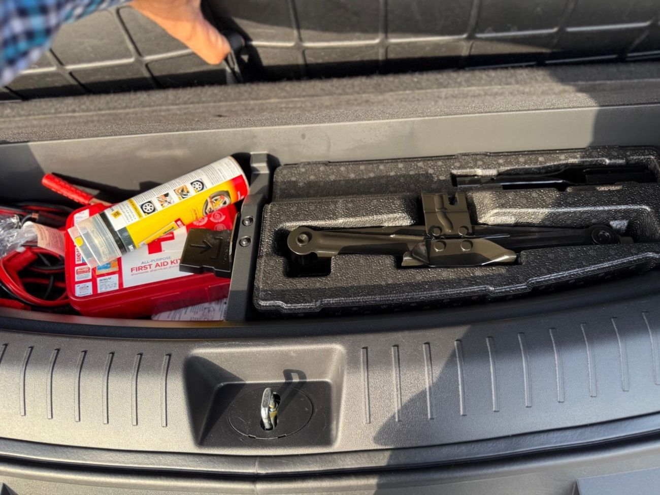 هيونداي سانتا في Hyundai Santafe XRT 4WD Full Option