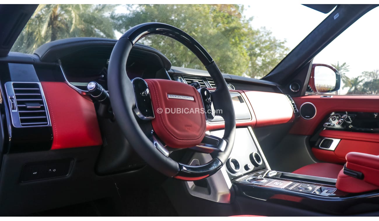 Land Rover Range Rover full options 3DVD (BLACK EDITION) 2020 include costumes