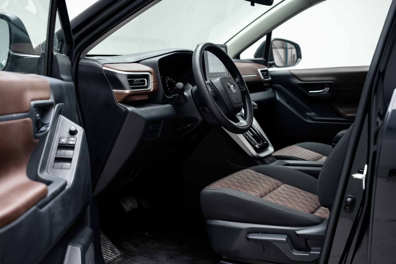 تويوتا إينوفا GL 2.0L - Attitude Black Inside Black & Brown | Export Only