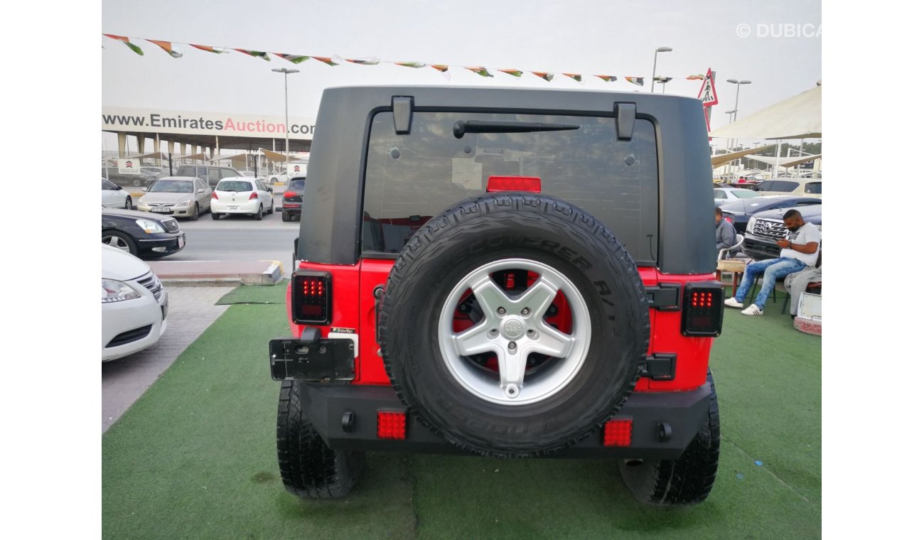 Jeep Wrangler Jeep wrangler unlimited Sahara 2010 GCC