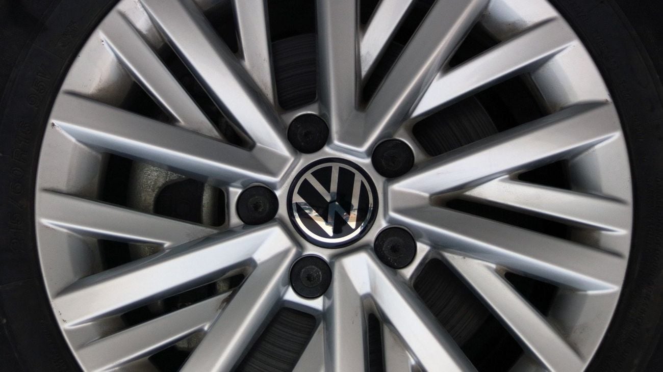 فولكس واجن T ROC Life 1.4L