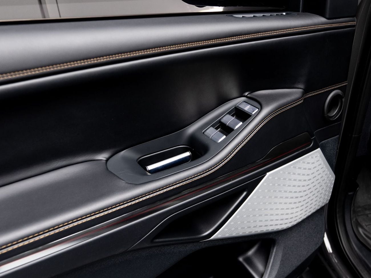 Lincoln Navigator 2025 Lincoln Navigator Presidential, 3.5L V6, AWD, 440bhp, 10 Speed Automatic (Selectshift)