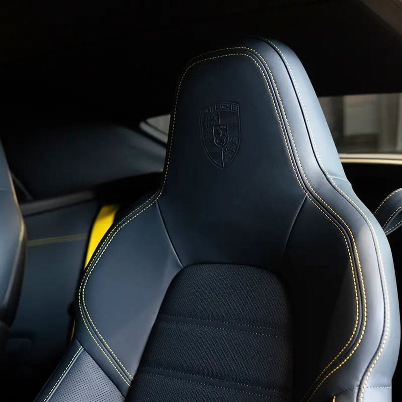 Porsche 911 Turbo S 3.8L (530 HP) Convertible 19,147 pm • 0% Downpayment • 911 Turbo S • Agency Warranty