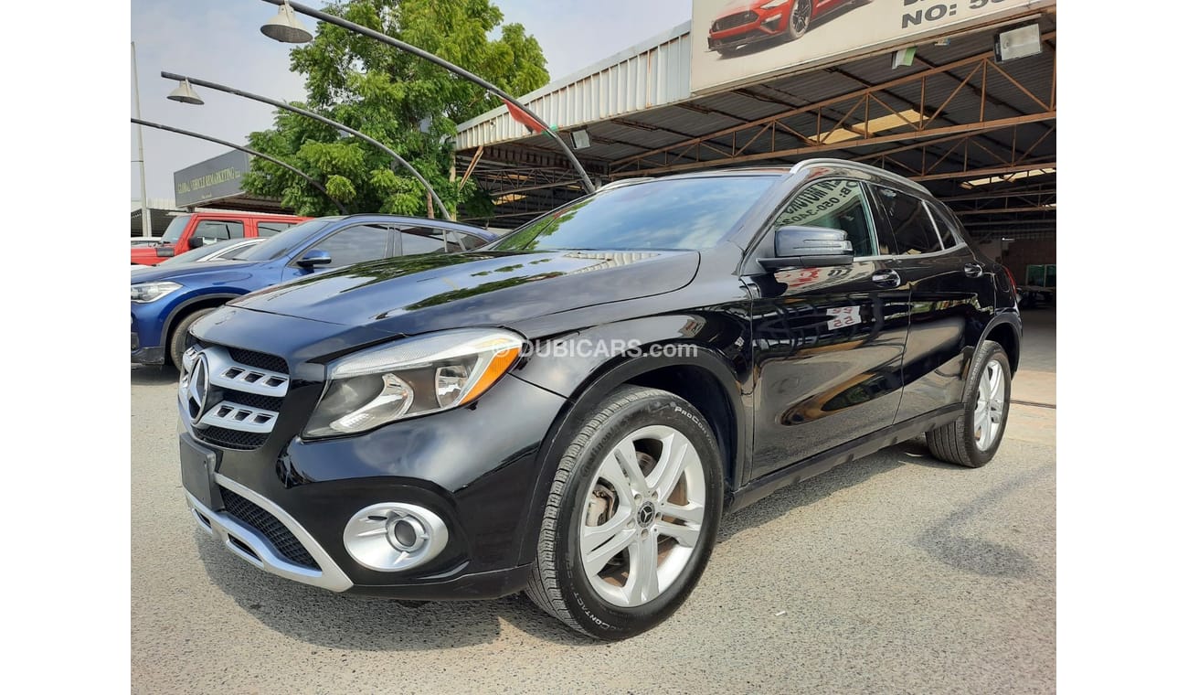 Mercedes-Benz GLA 250 Std Mercedes gla250 2020