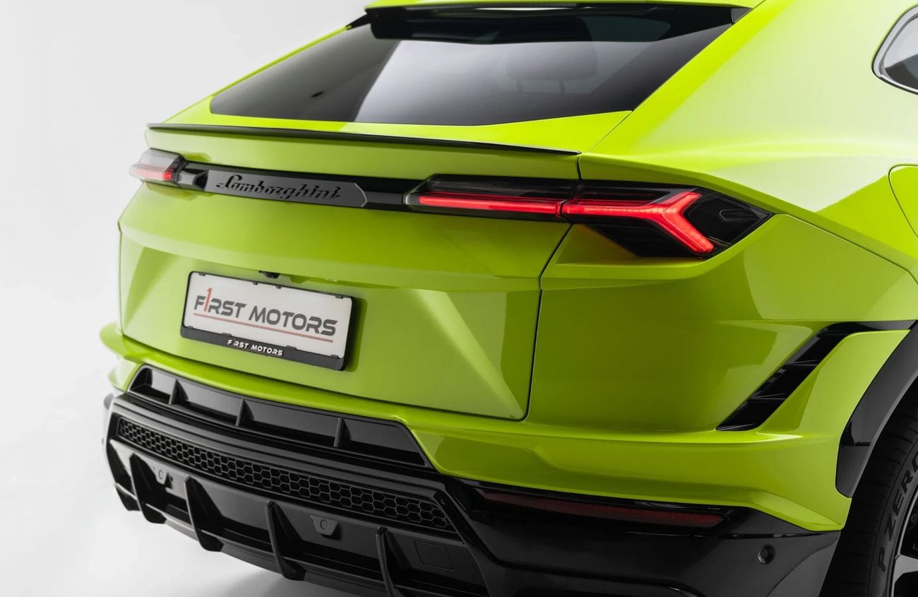 Lamborghini Urus 4.0L V8 Twin-Turbocharged Engine
