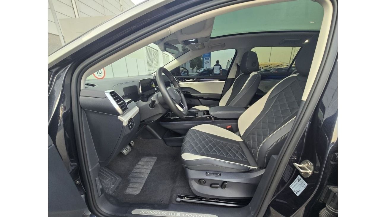 Volkswagen ID.6 VOLKSWAGEN ID.6 2022 GCC UNDER WARRANTY // 2KEYS // PERFECT CONDITION // 7 SEATS