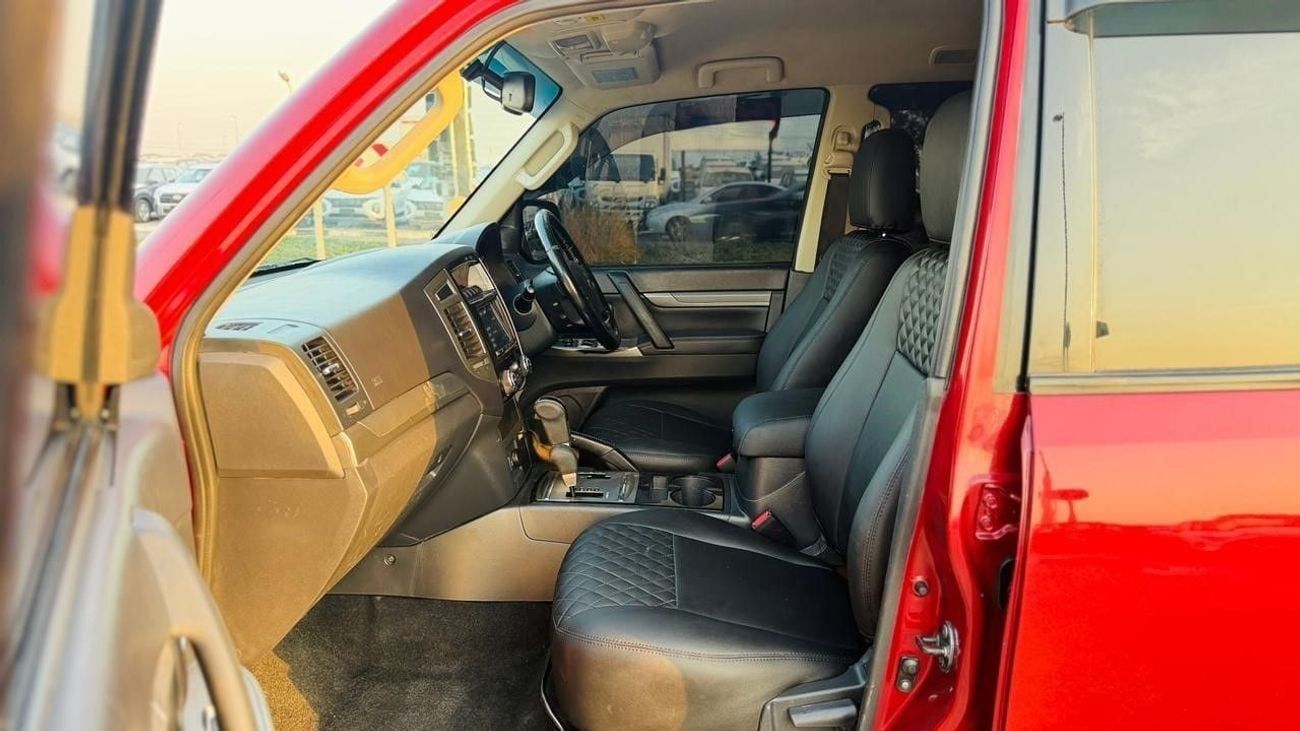 ميتسوبيشي باجيرو -