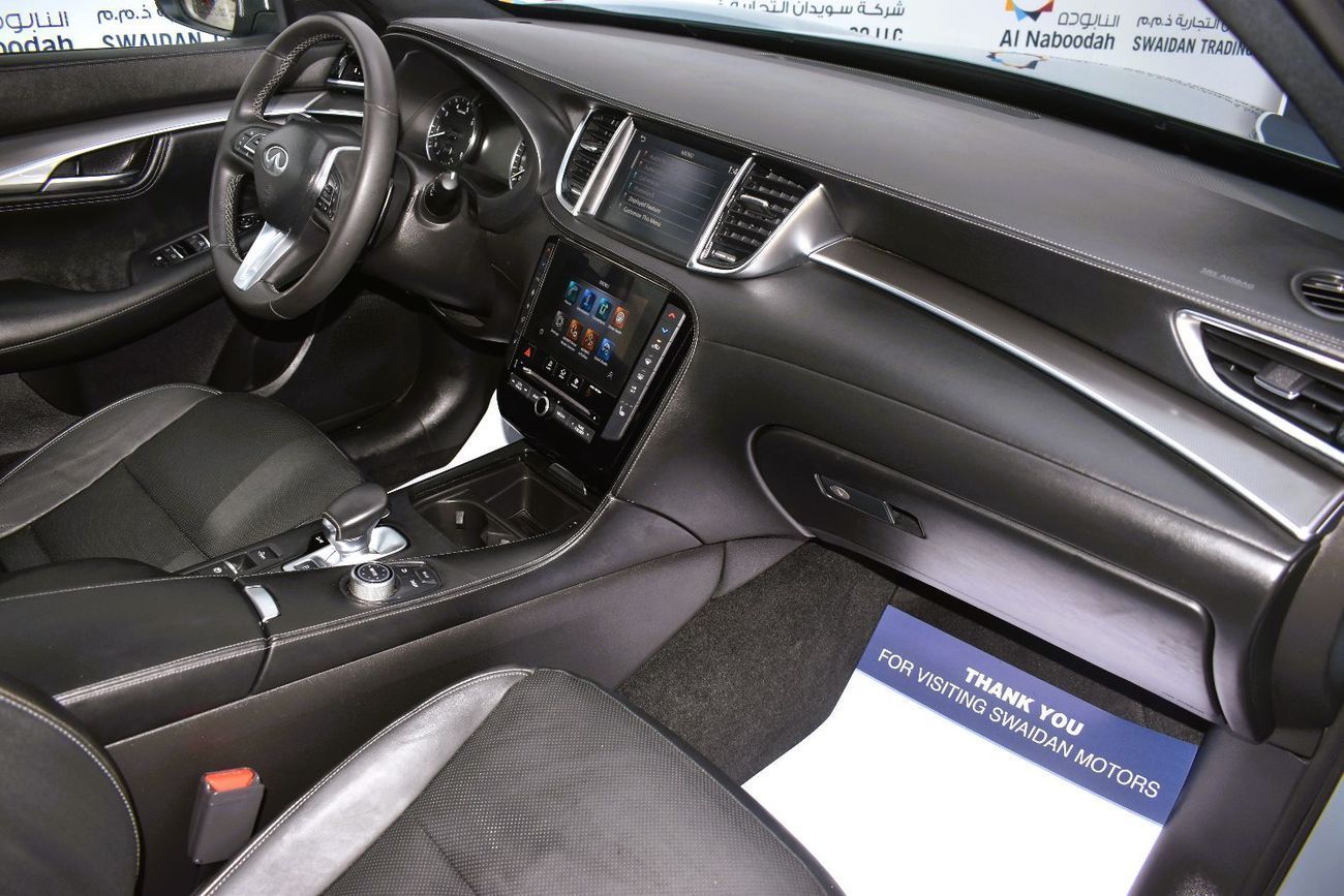 Infiniti QX55 2.0T Luxe (AWD)