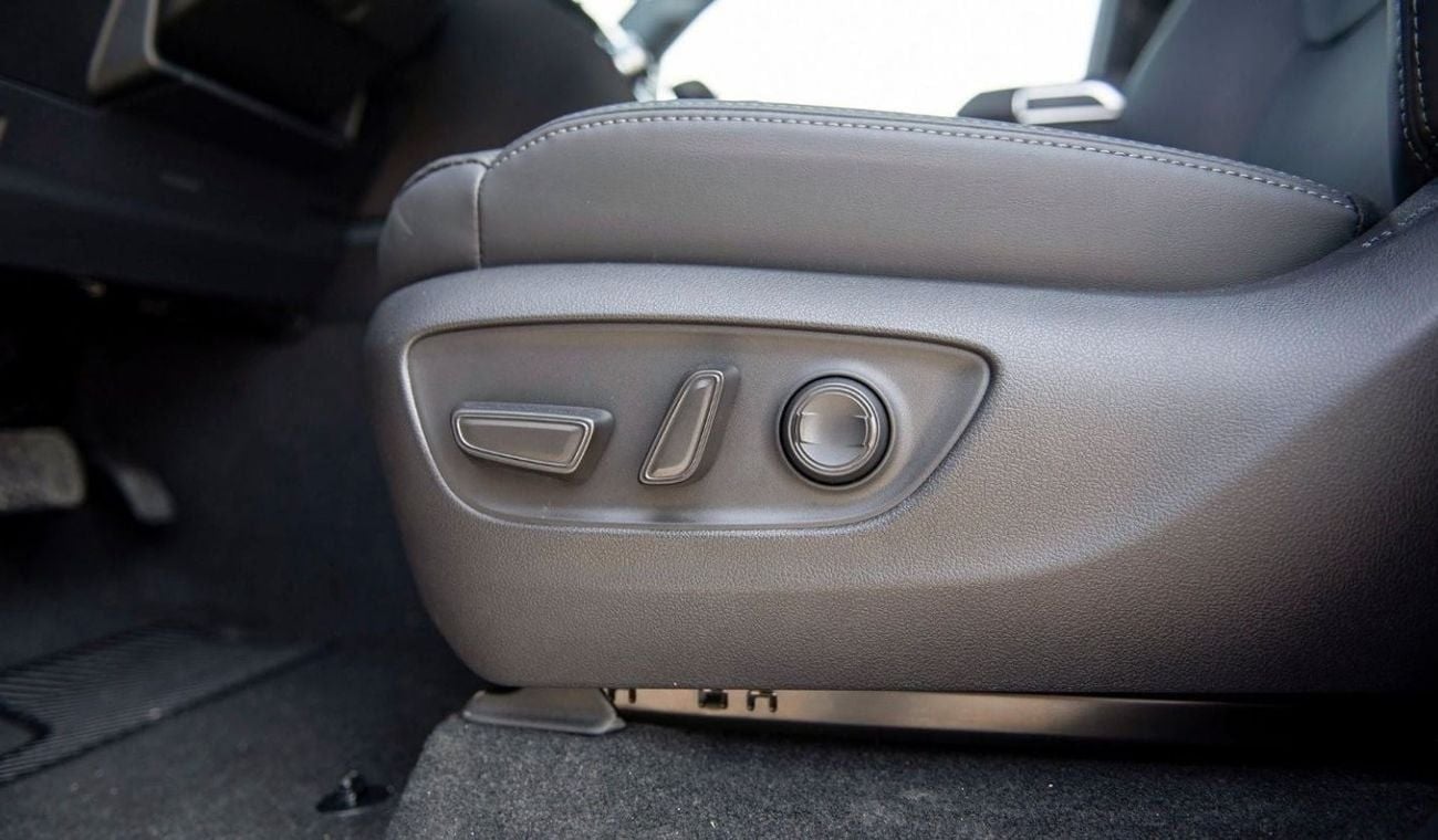 Toyota Land Cruiser TOYOTA LAND CRUISER LC300 VX 3.5L TWIN TURBO 2024