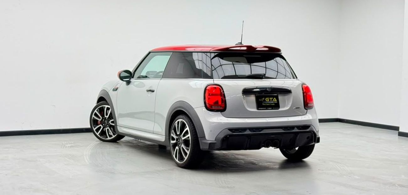 Mini John Cooper Works STANDARD 2022 MINI John Cooper Works, Auto Guard Warranty, Full Agency Service History, GCC Specs.