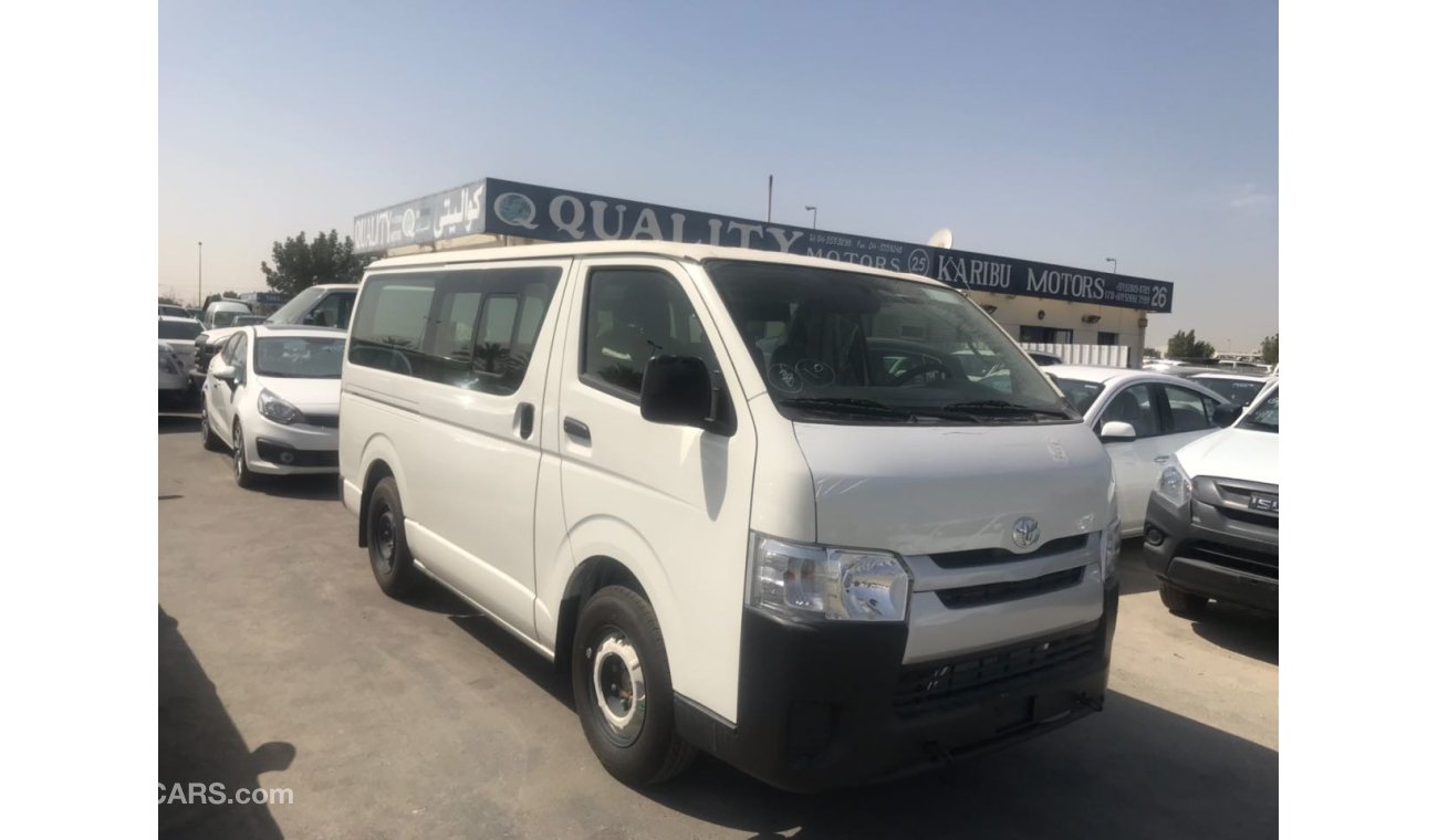 Toyota Hiace 15 seats